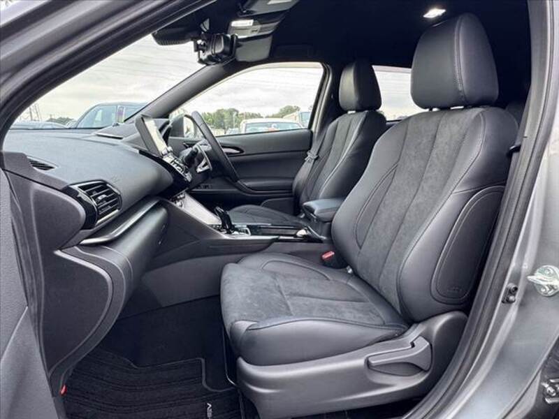 ECLIPSE CROSS