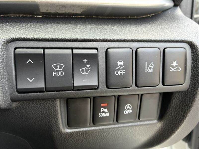 ECLIPSE CROSS