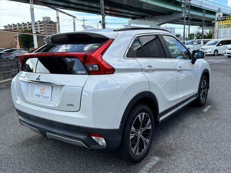 ECLIPSE CROSS