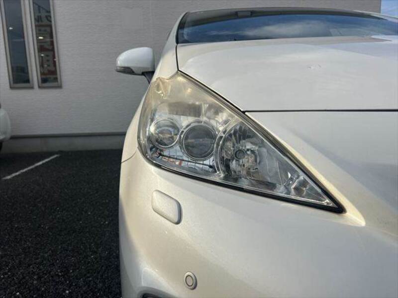 PRIUS ALPHA