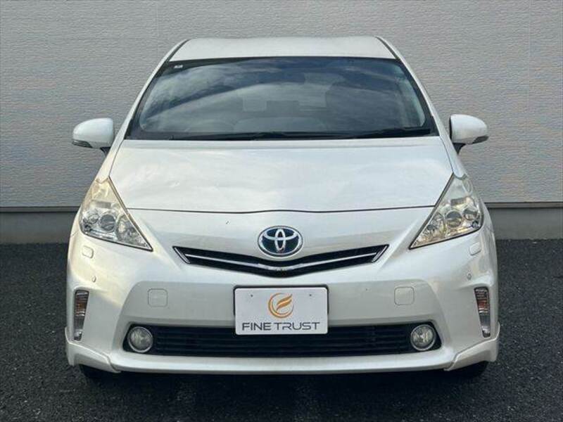 PRIUS ALPHA