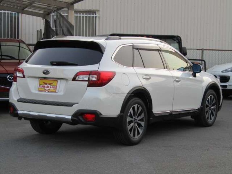 LEGACY OUTBACK