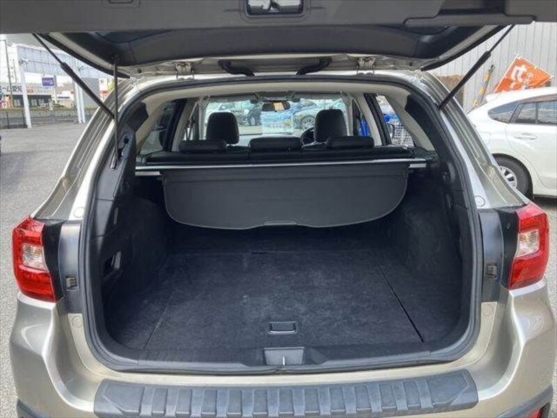 LEGACY OUTBACK