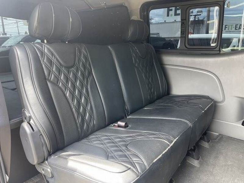 NV350 CARAVAN