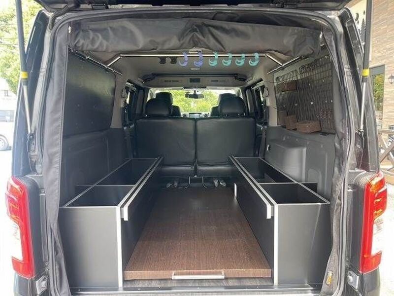 NV350 CARAVAN