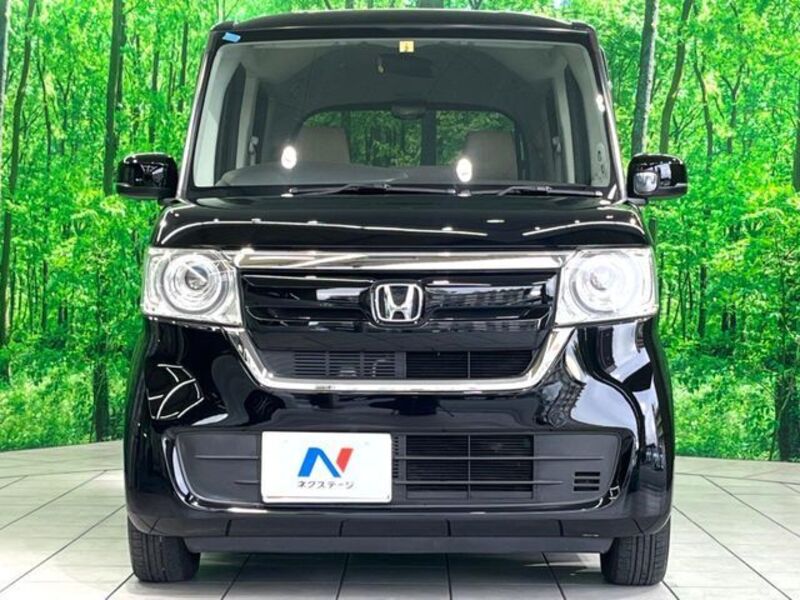 N BOX