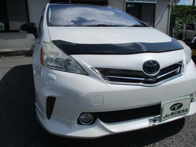 PRIUS ALPHA