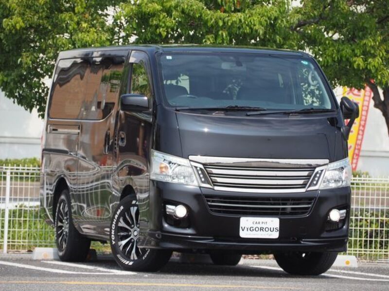 NV350 CARAVAN-0