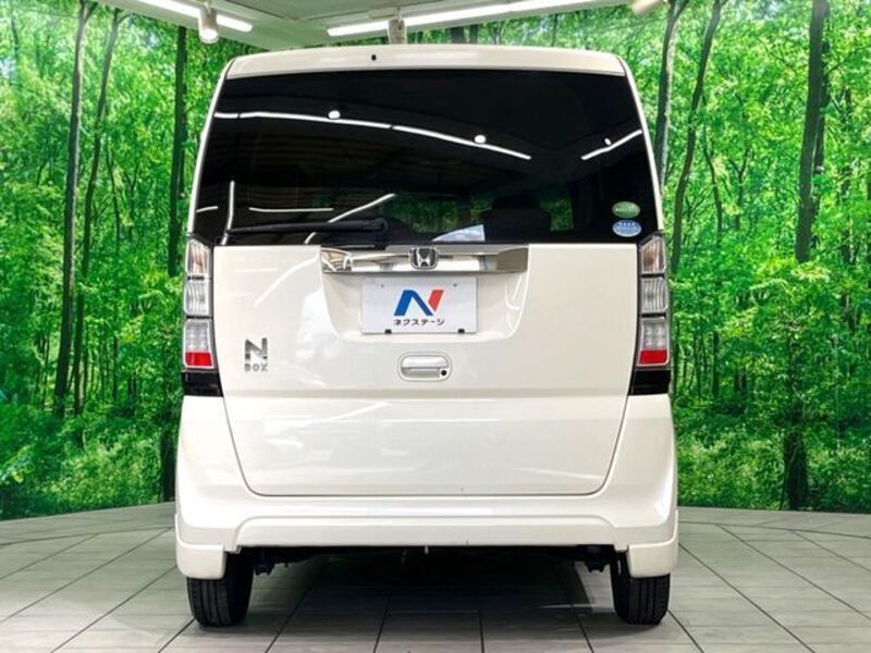 N BOX