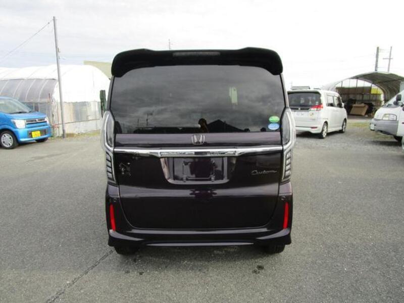 N BOX CUSTOM