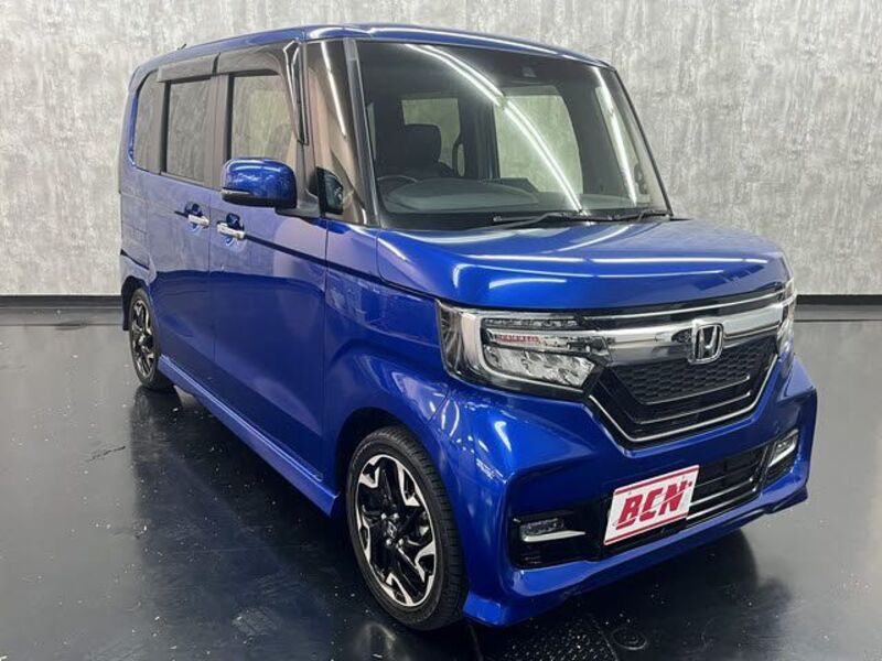 N BOX CUSTOM