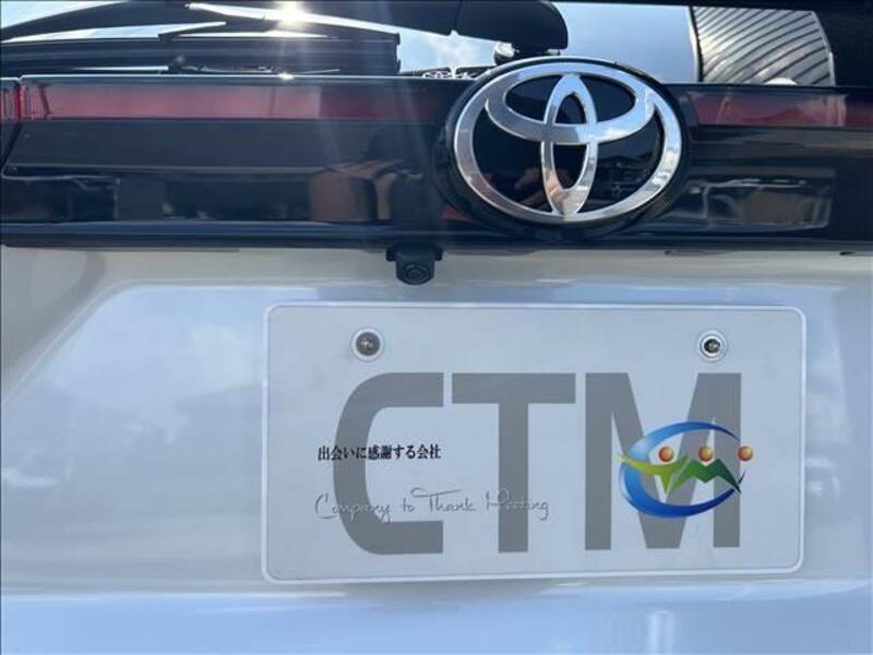 YARIS CROSS