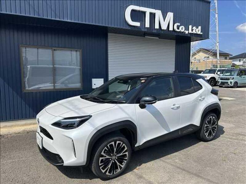 YARIS CROSS-0