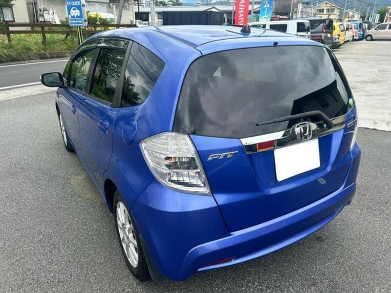 FIT HYBRID