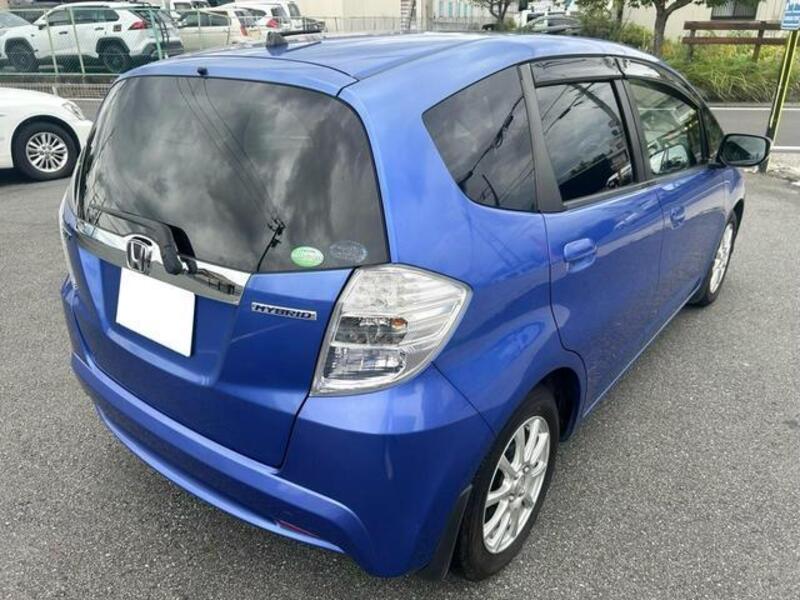 FIT HYBRID