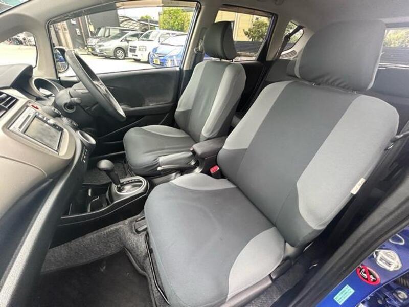 FIT HYBRID
