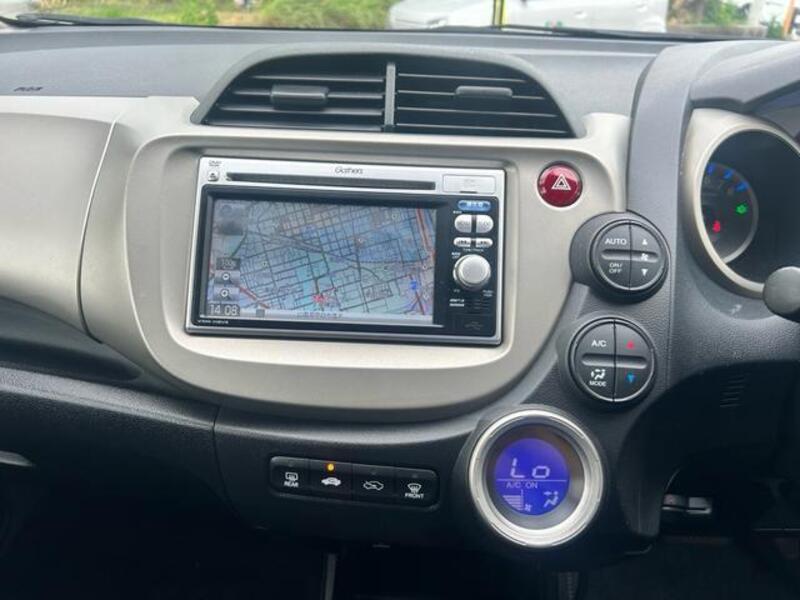 FIT HYBRID