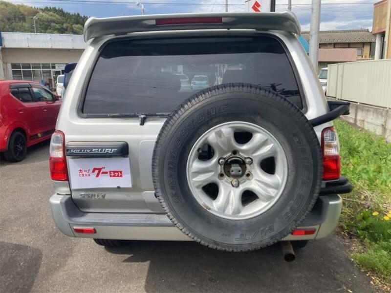 HILUX SURF