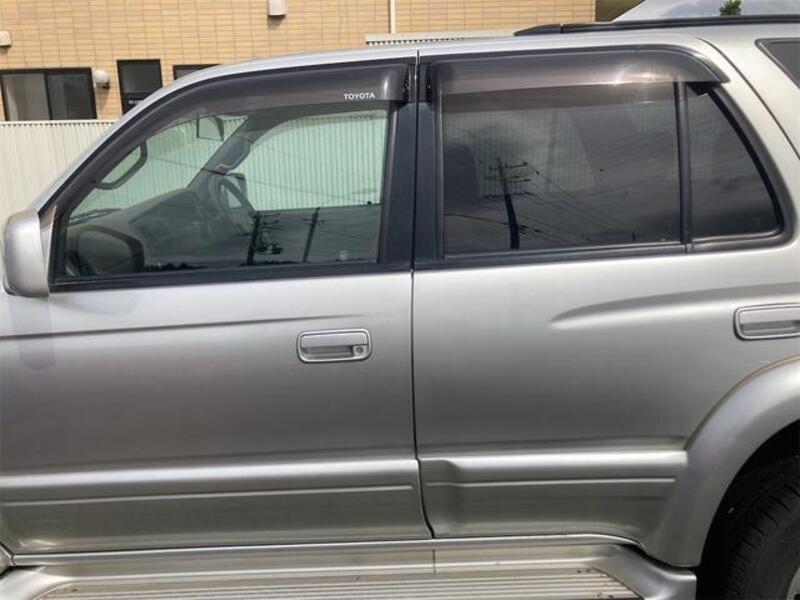 HILUX SURF