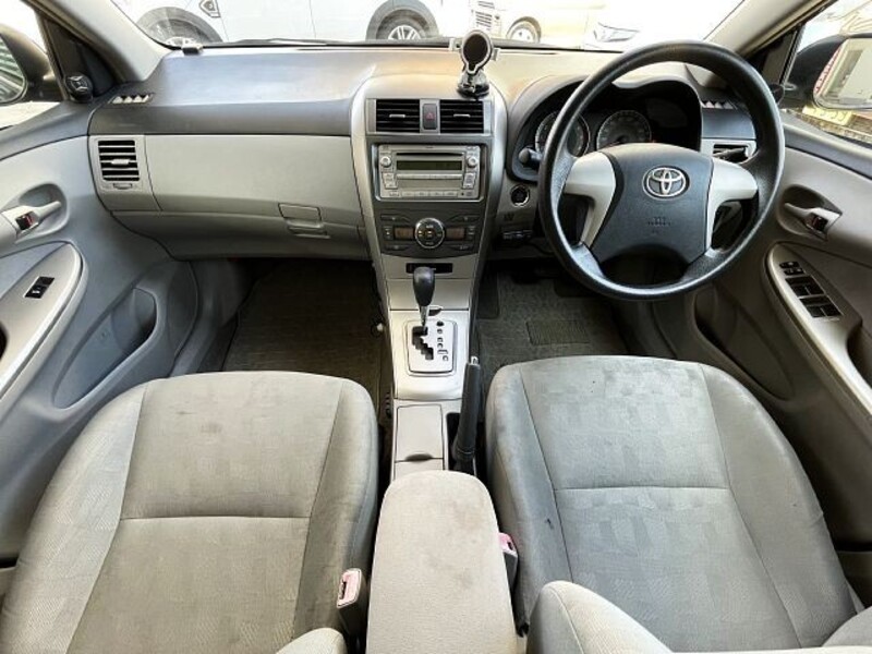 COROLLA AXIO