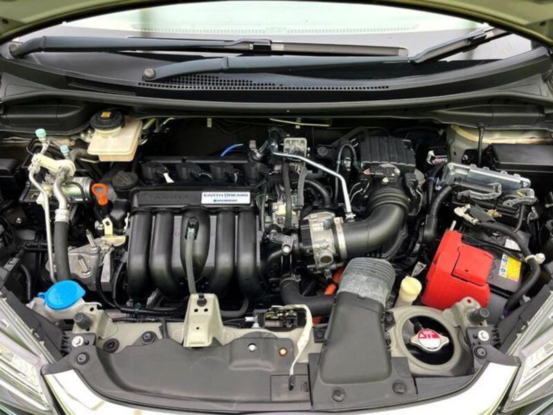 FIT HYBRID