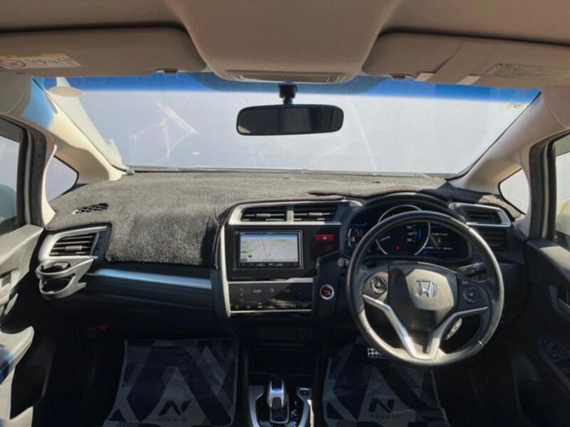 FIT HYBRID