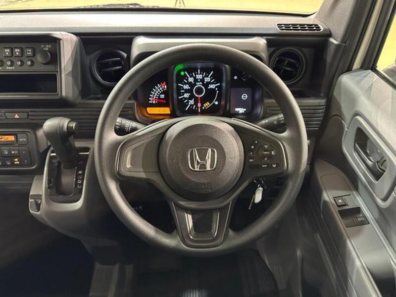 N-VAN