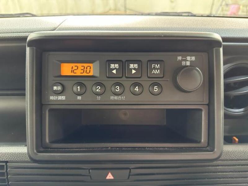 N-VAN