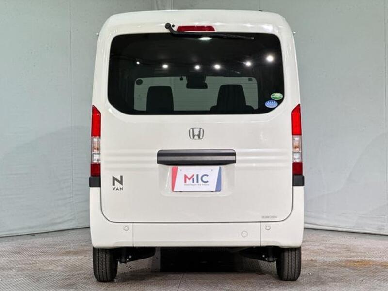 N-VAN