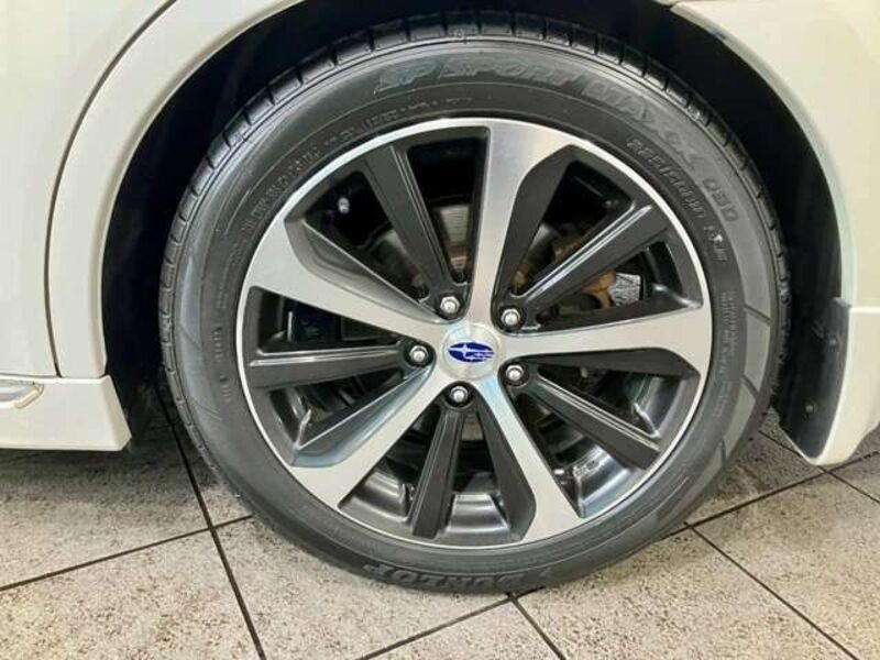 LEGACY B4