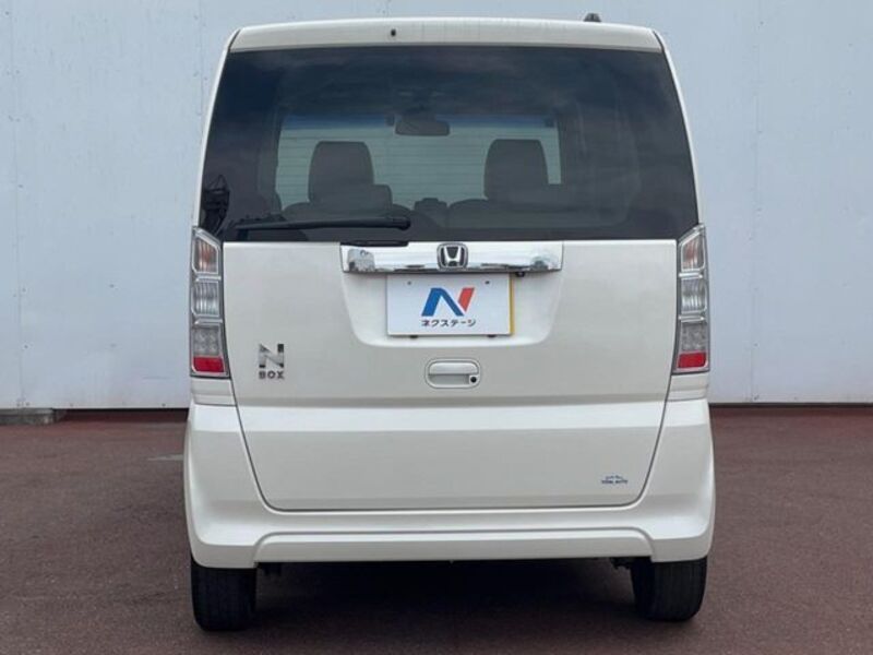 N BOX