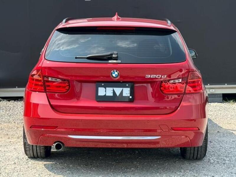 3 SERIES