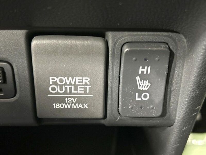 N BOX