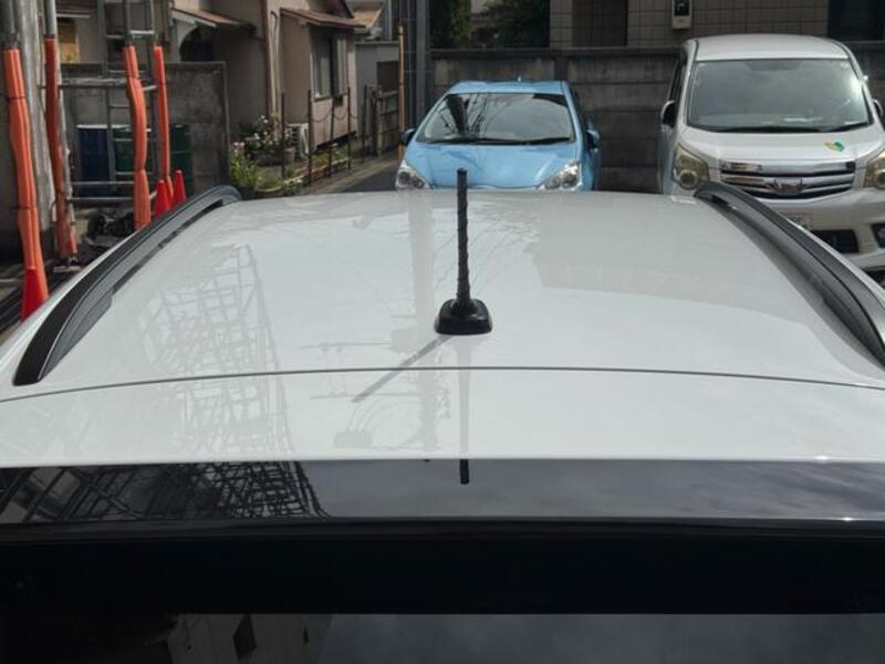 T CROSS