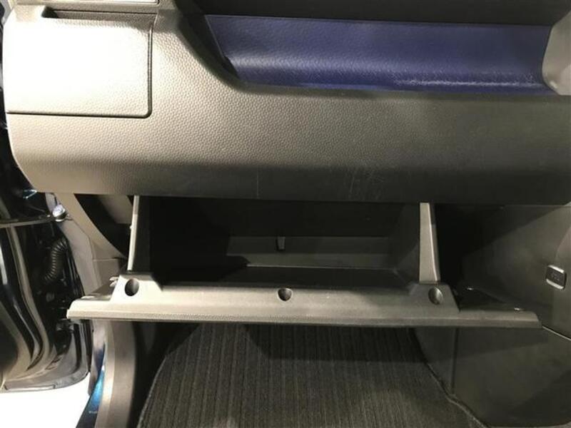 ROOMY