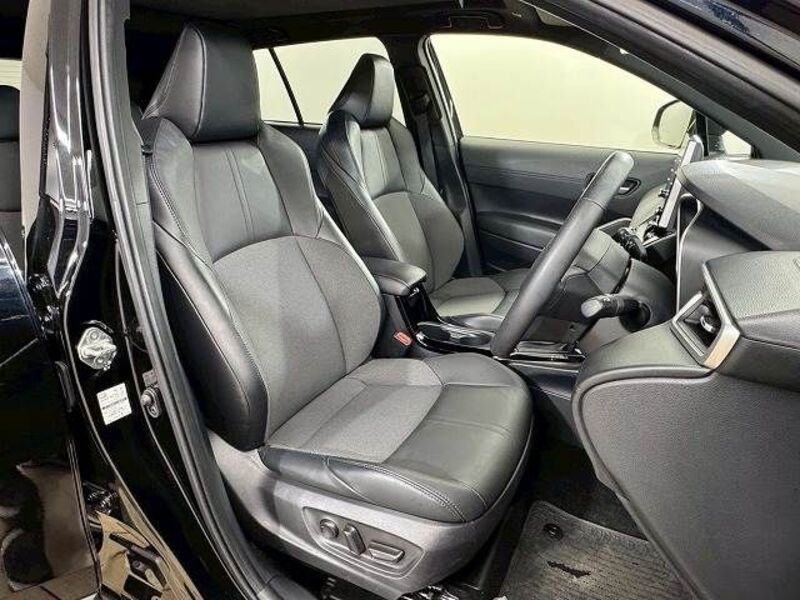 COROLLA CROSS