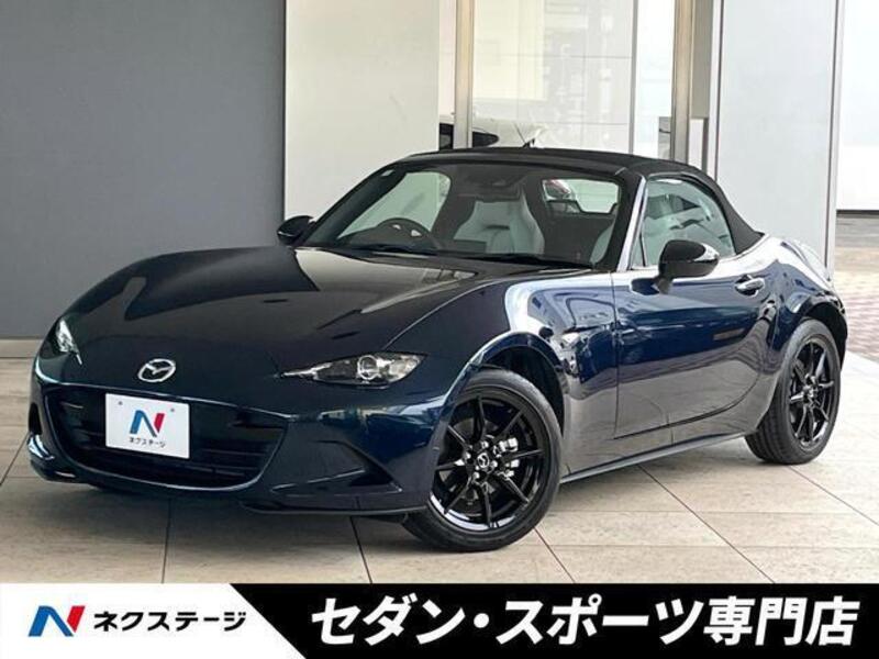 ROADSTER-0