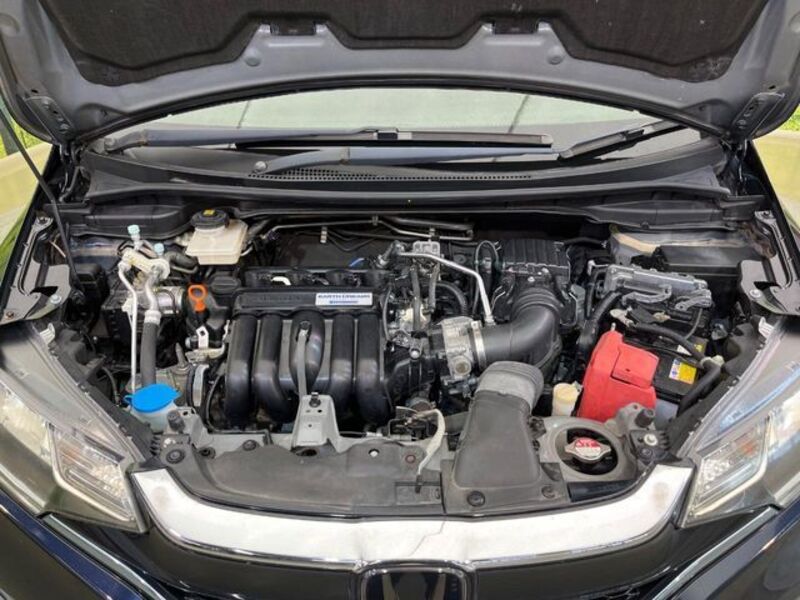 FIT HYBRID