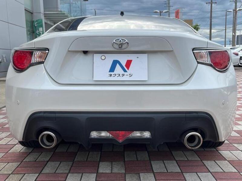 86
