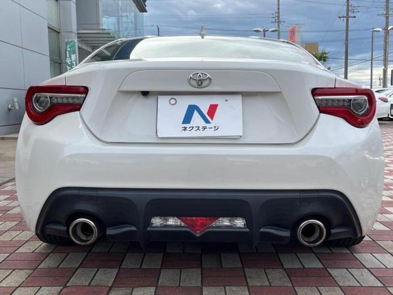 86