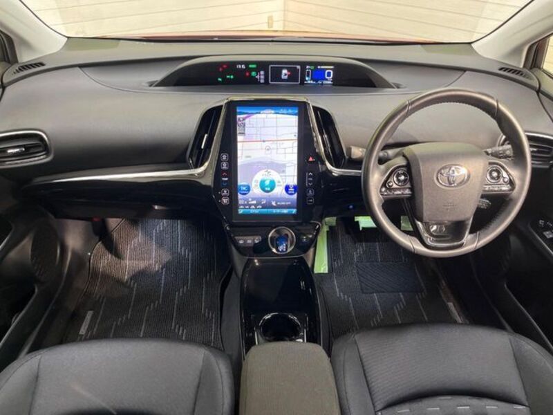 PRIUS PHV