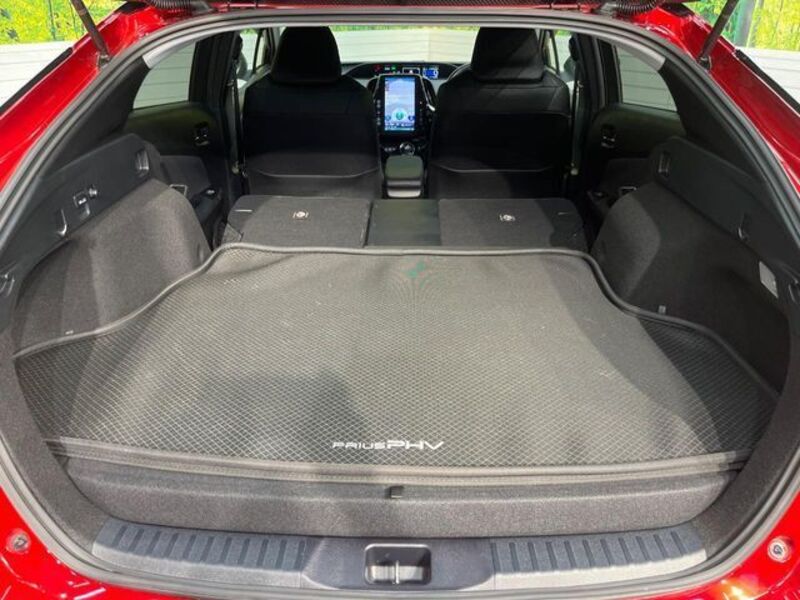 PRIUS PHV