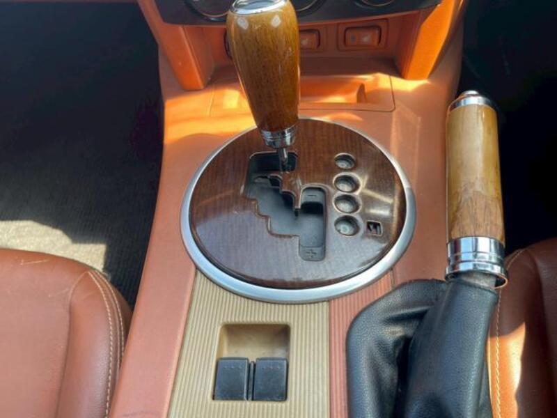 ROADSTER