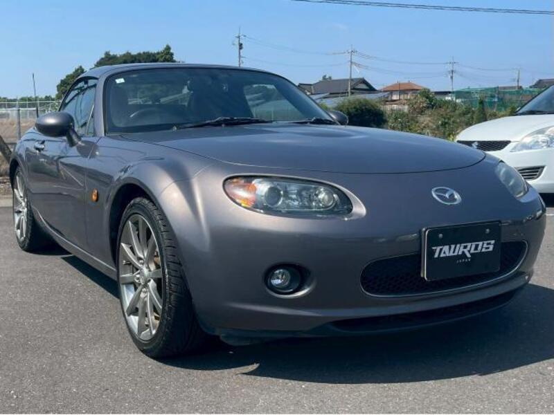 MAZDA ROADSTER