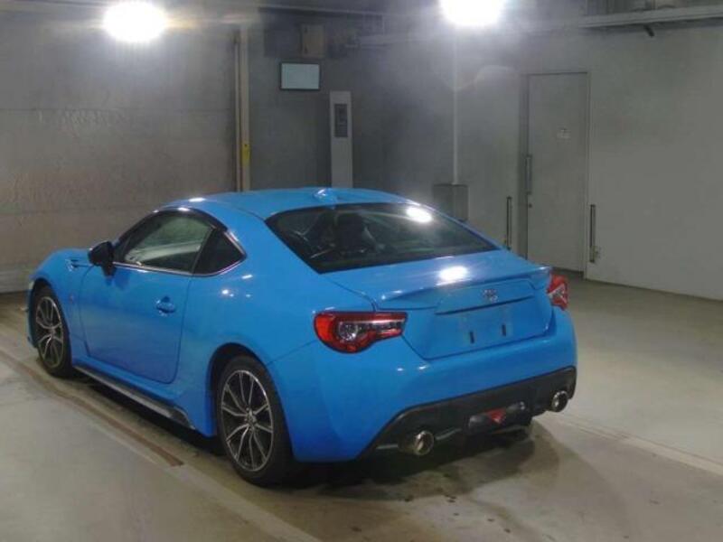 86