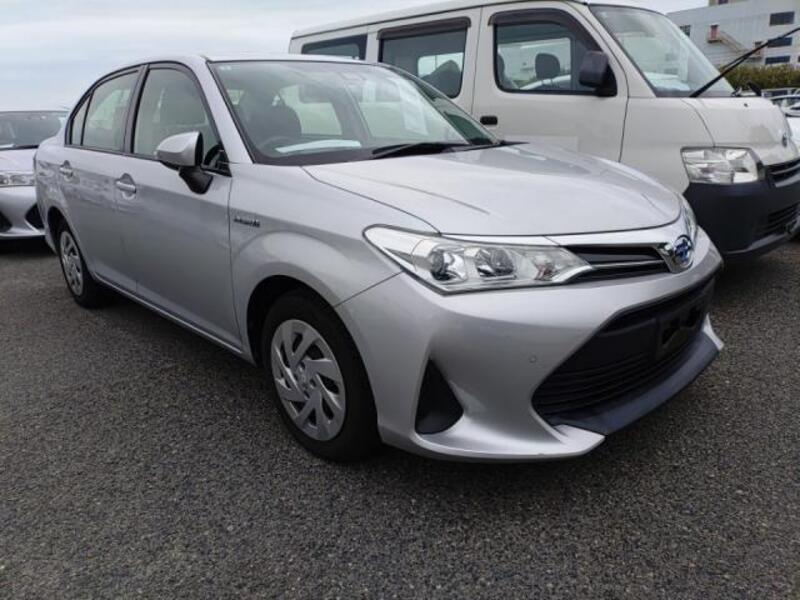 COROLLA AXIO