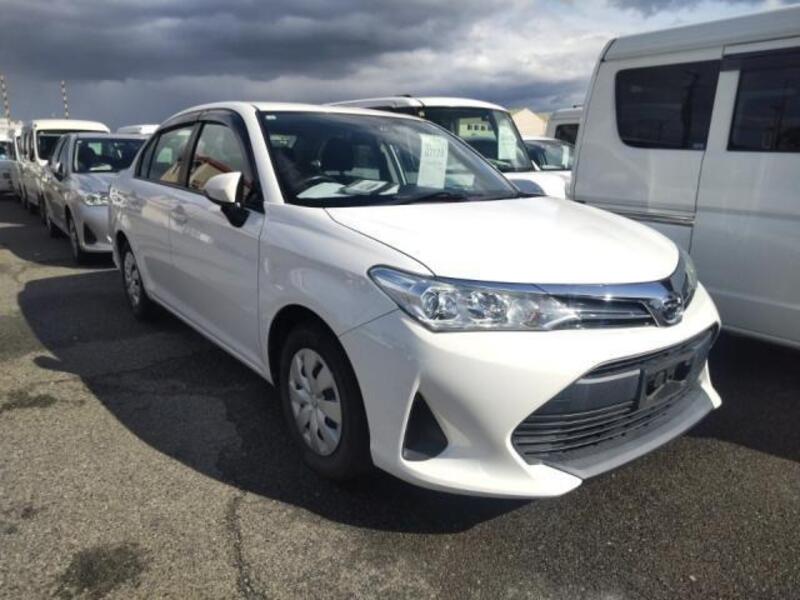 COROLLA AXIO