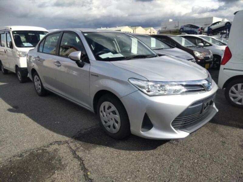 COROLLA AXIO