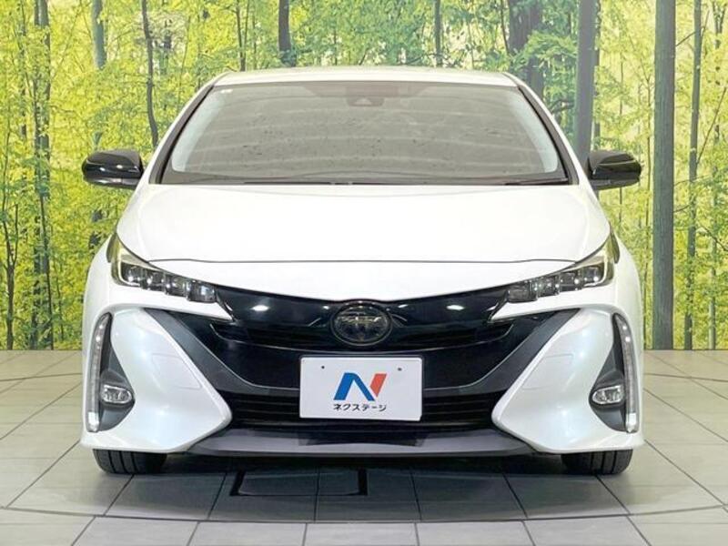 PRIUS PHV