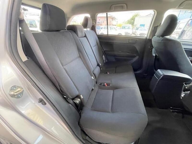 COROLLA FIELDER